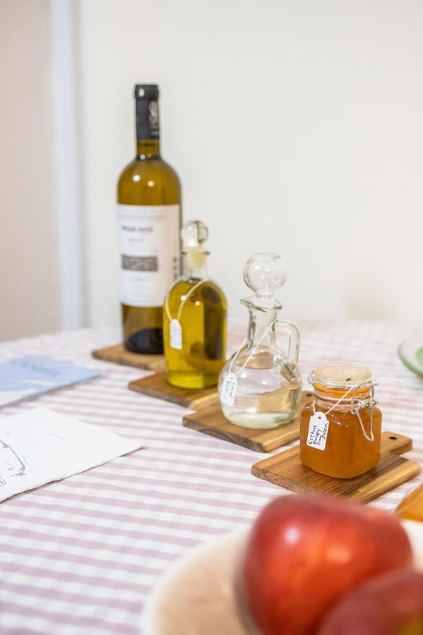 Artistic Getaway Home - Super Central Heraklion  Екстер'єр фото